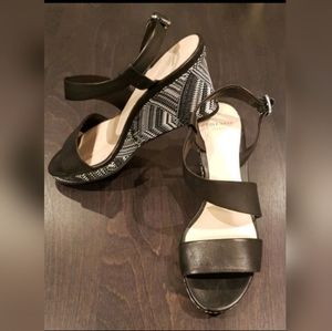 Cole Haan Sandal Black & White Wedge Heels Patent